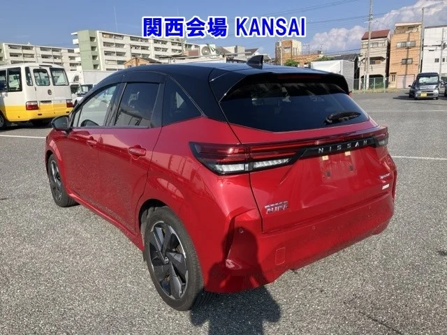 Nissan AURA — фото 2