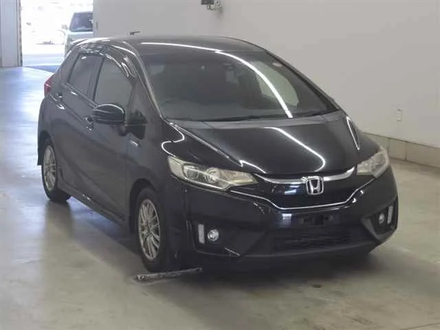 Honda FIT — фото 1