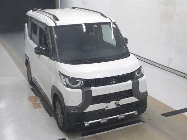 Mitsubishi DELICA MINI — фото 1