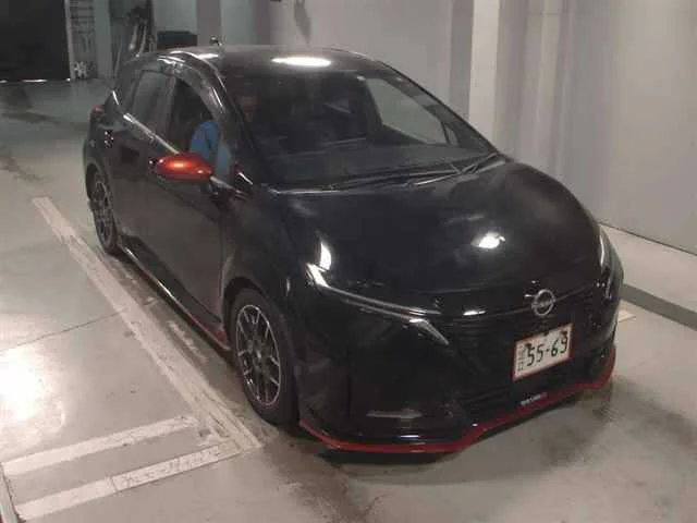 Nissan AURA — фото 1