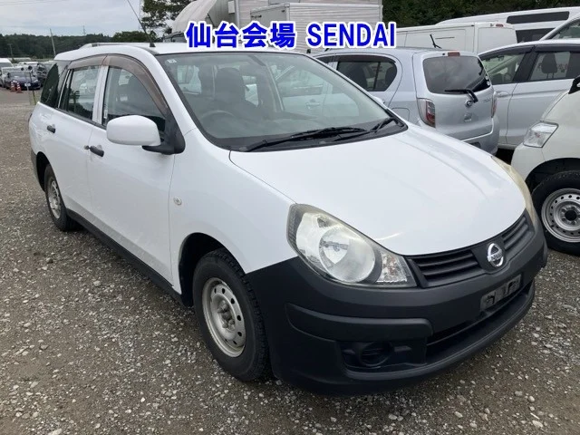 Nissan AD — фото 1