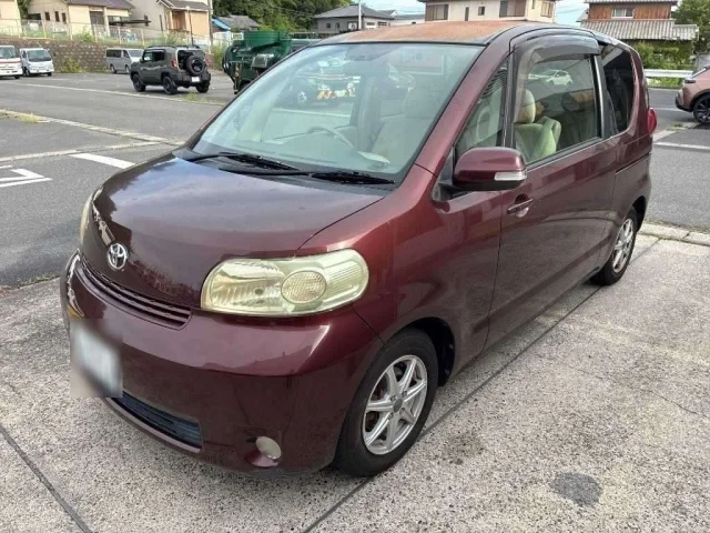 Toyota PORTE