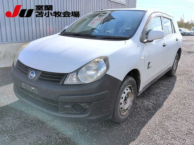 Nissan AD — фото 1