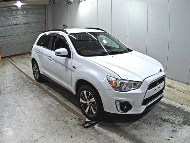 Mitsubishi RVR