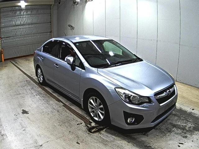 Subaru IMPREZA G4 — фото 1
