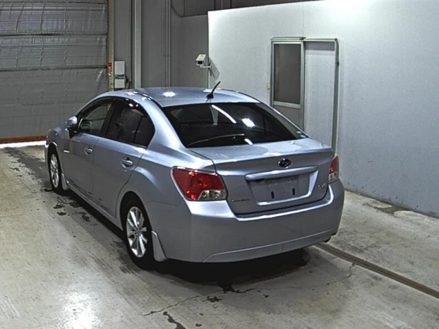 Subaru IMPREZA G4 — фото 2