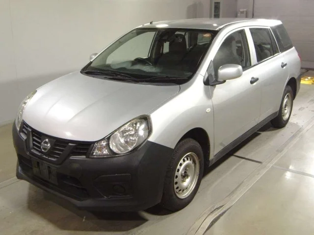 Nissan AD