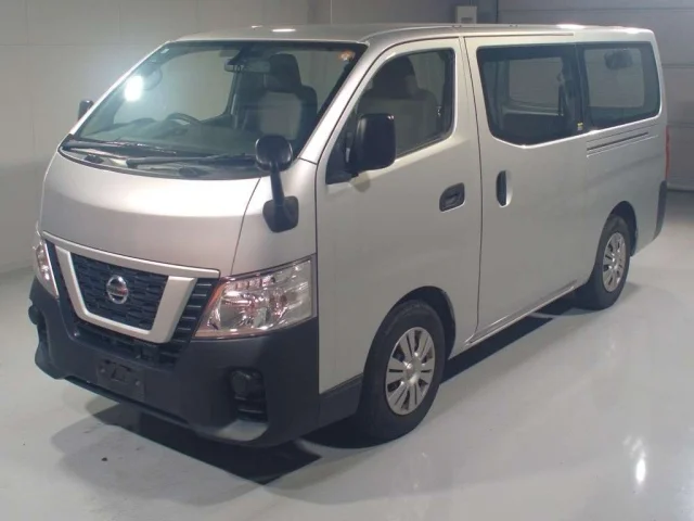 Nissan CARAVAN VAN — фото 1