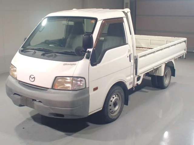 Mazda BONGO — фото 1