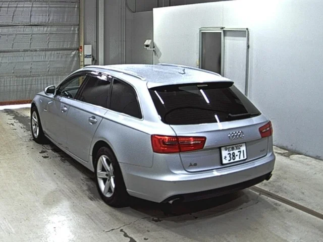 Audi A6 — фото 2