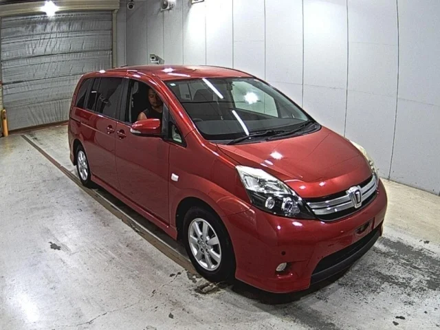 Toyota ISIS