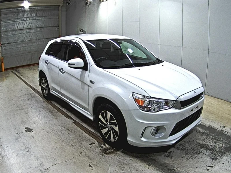 Mitsubishi RVR — фото 1