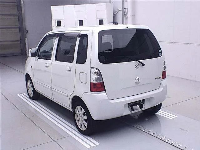 Suzuki SOLIO — фото 2