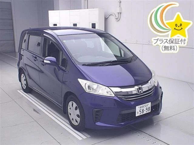 Honda FREED — фото 1