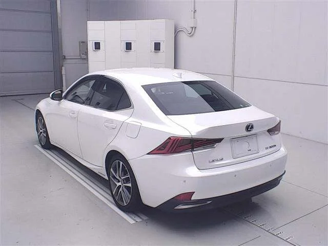 Lexus IS — фото 2