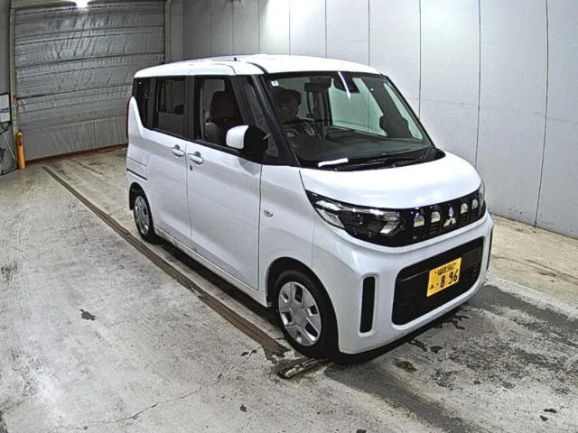Mitsubishi EK SPACE