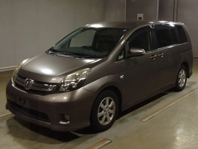 Toyota ISIS