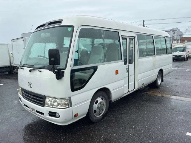 Toyota COASTER