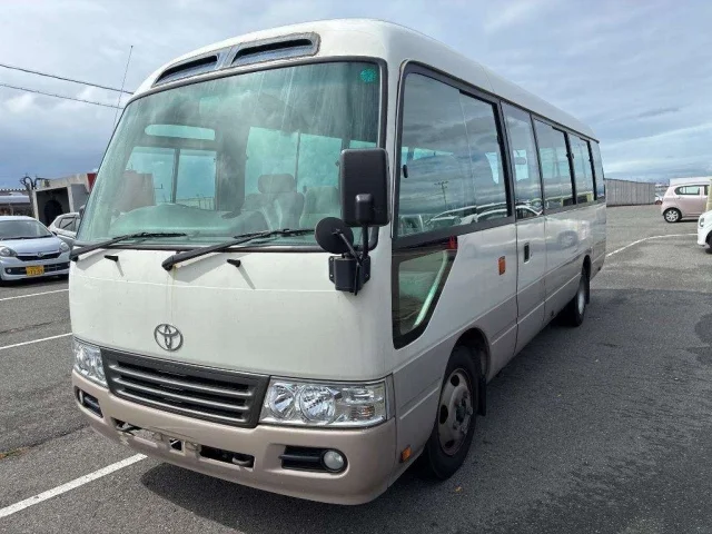 Toyota COASTER