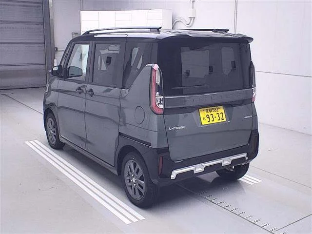 Mitsubishi DELICA MINI — фото 2