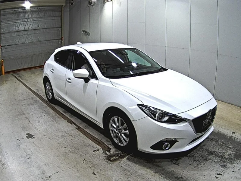 Mazda AXELA — фото 1