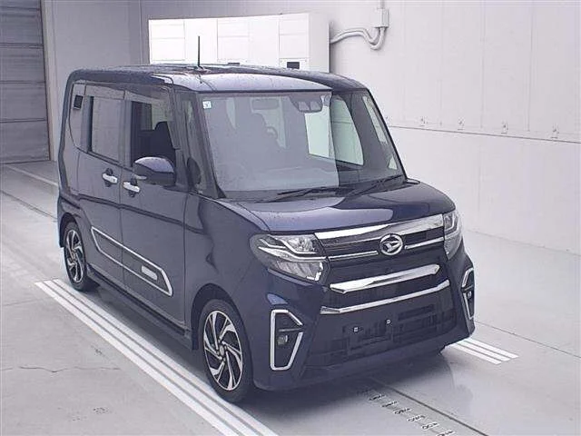 Daihatsu TANTO — фото 1