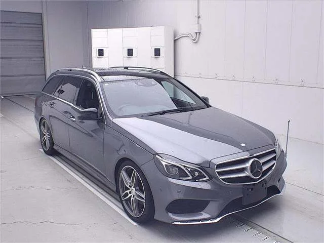 Mercedes-Benz E CLASS WAGON — фото 1
