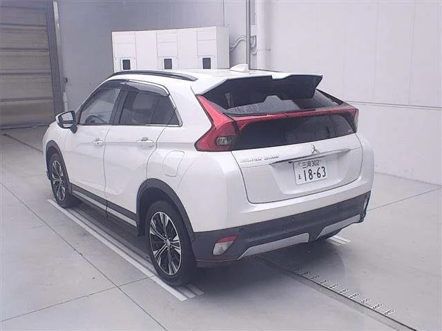 Mitsubishi ECLIPSE CROSS — фото 2