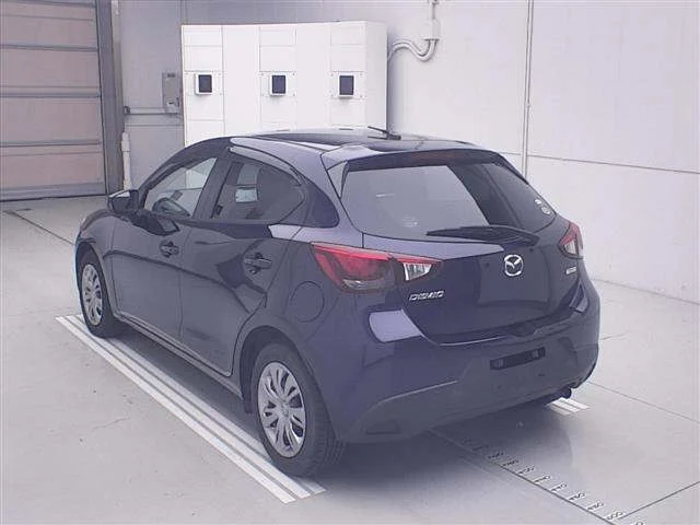 Mazda DEMIO — фото 2