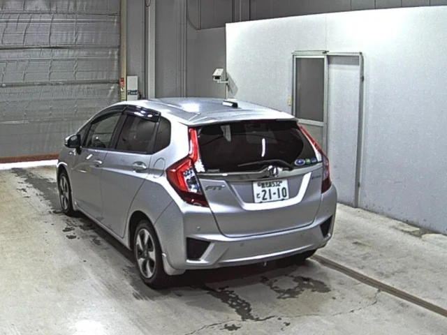 Honda FIT — фото 2