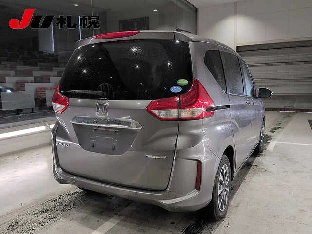 Honda FREED — фото 2