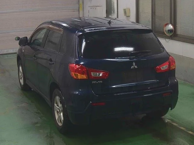 Mitsubishi RVR — фото 2
