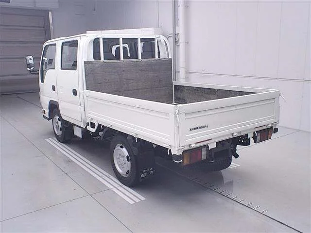 Isuzu ELF — фото 2