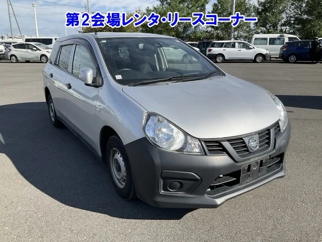 Nissan AD — фото 1