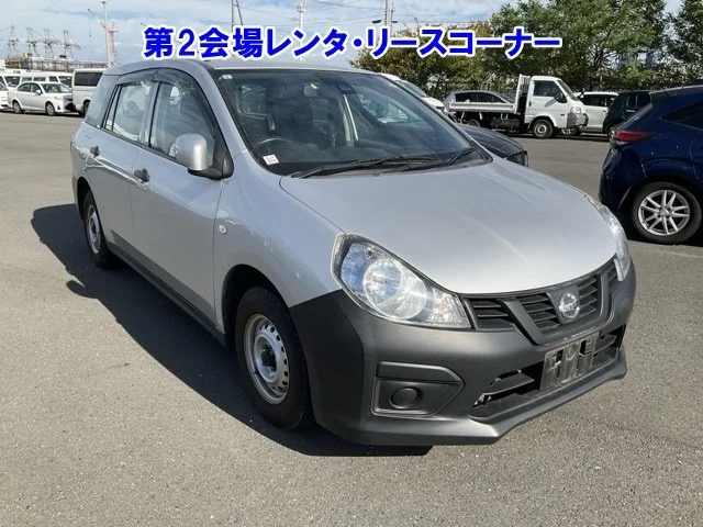 Nissan AD — фото 1
