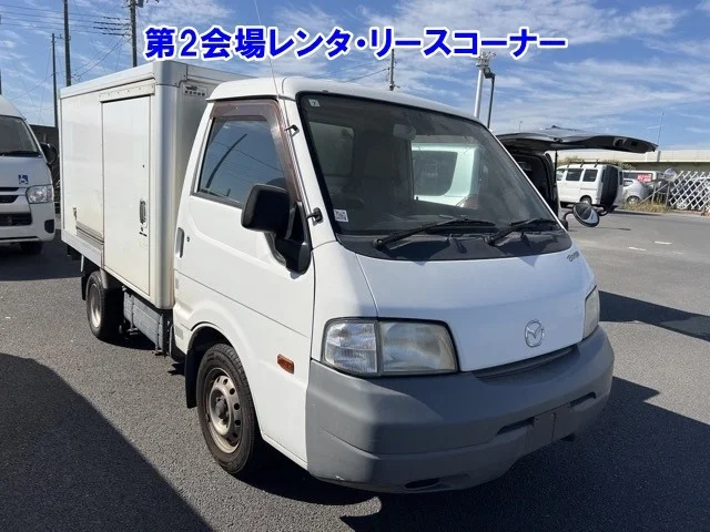 Mazda BONGO — фото 1