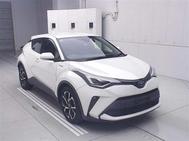 Toyota C-HR — фото 1
