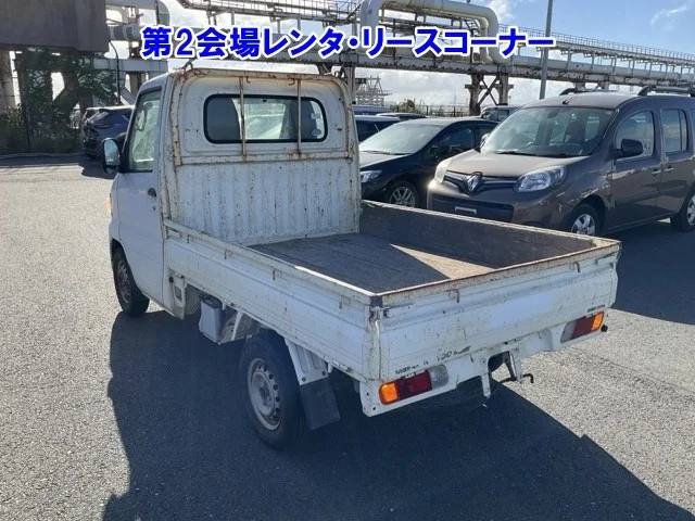 Nissan CLIPPER TRUCK — фото 2