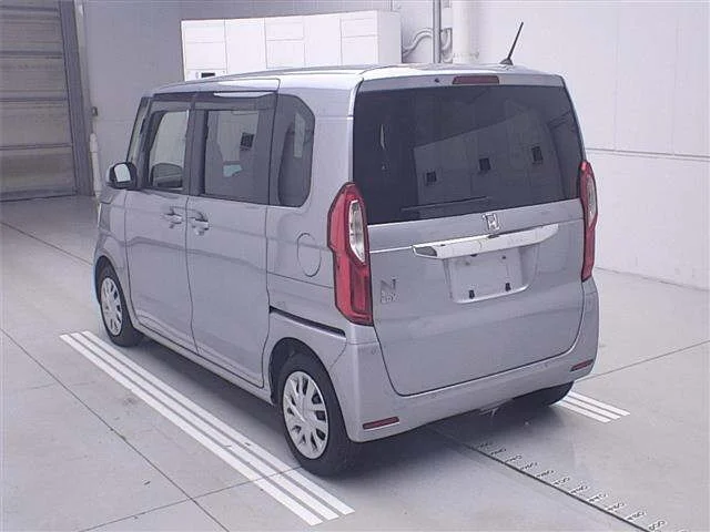 Honda N BOX — фото 2