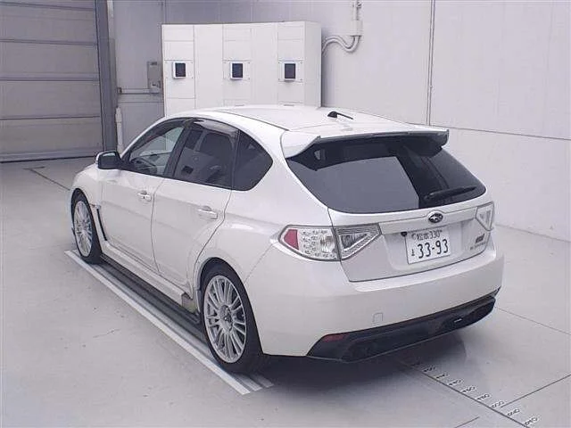 Subaru IMPREZA — фото 2