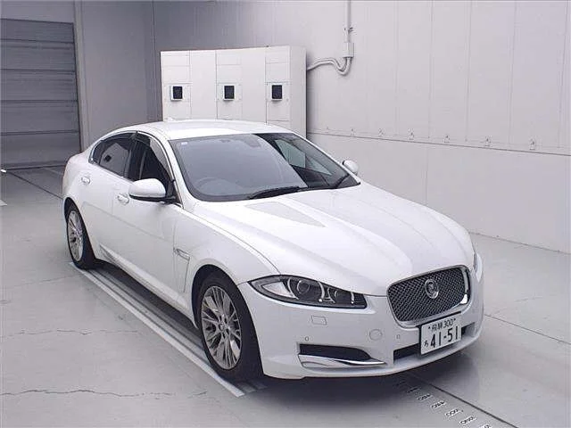 Jaguar XF SERIES — фото 1