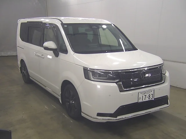 Honda STEP WAGON — фото 1
