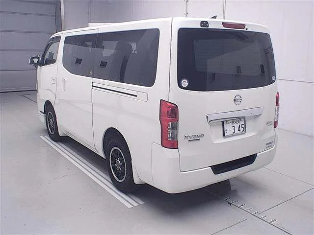 Nissan CARAVAN VAN — фото 2