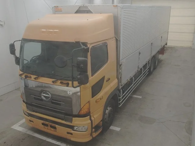 HINO TRUCK