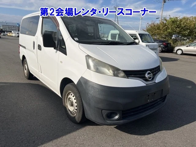 Nissan NV200 — фото 1