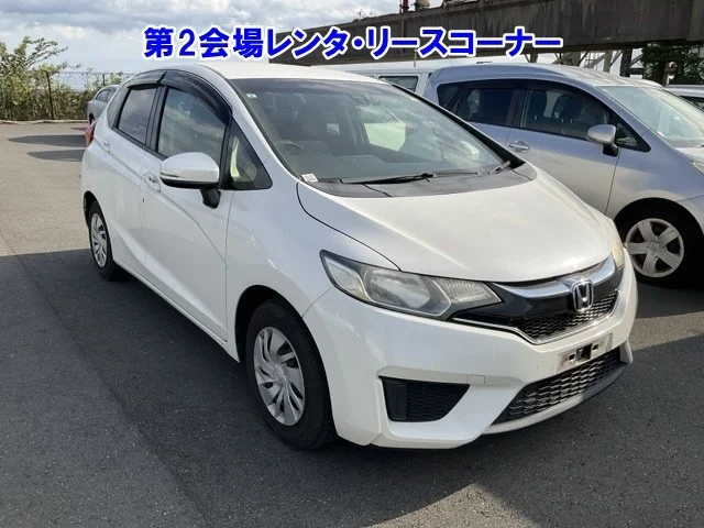 Honda FIT — фото 1