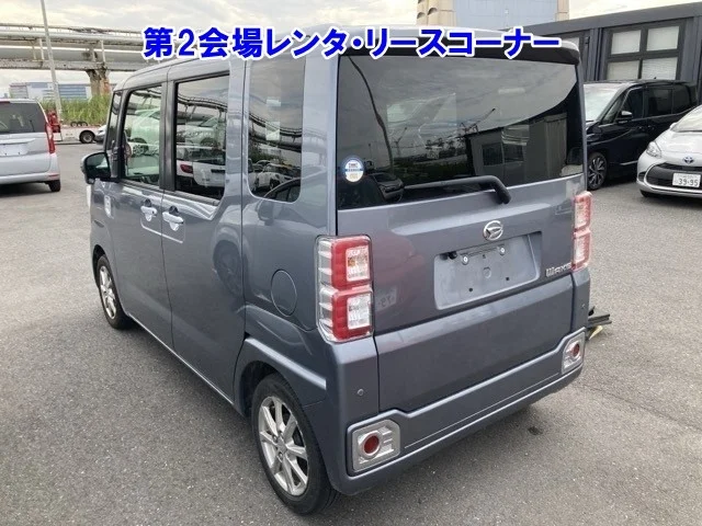 Daihatsu WAKE — фото 2