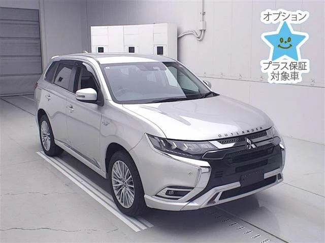 Mitsubishi OUTLANDER PHEV — фото 1