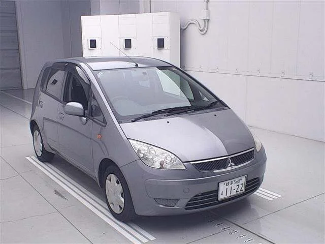 Mitsubishi COLT — фото 1