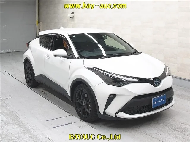 Toyota C-HR — фото 1
